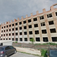 Замість реконструкції - будівництво: до інвестиційного проекту довгобуду по вулиці Софіївка, 39 хочуть внести зміни 